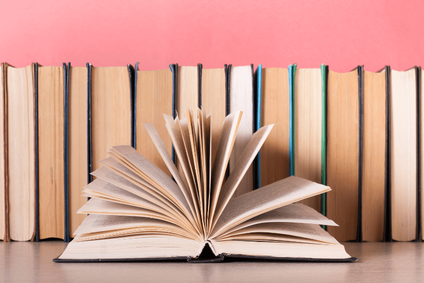 Analicemos cuál fue la tendencia de 2022 a 2023 con respecto a la traducción de obras literarias. editoriales y traduccion datos del ultimo bienio