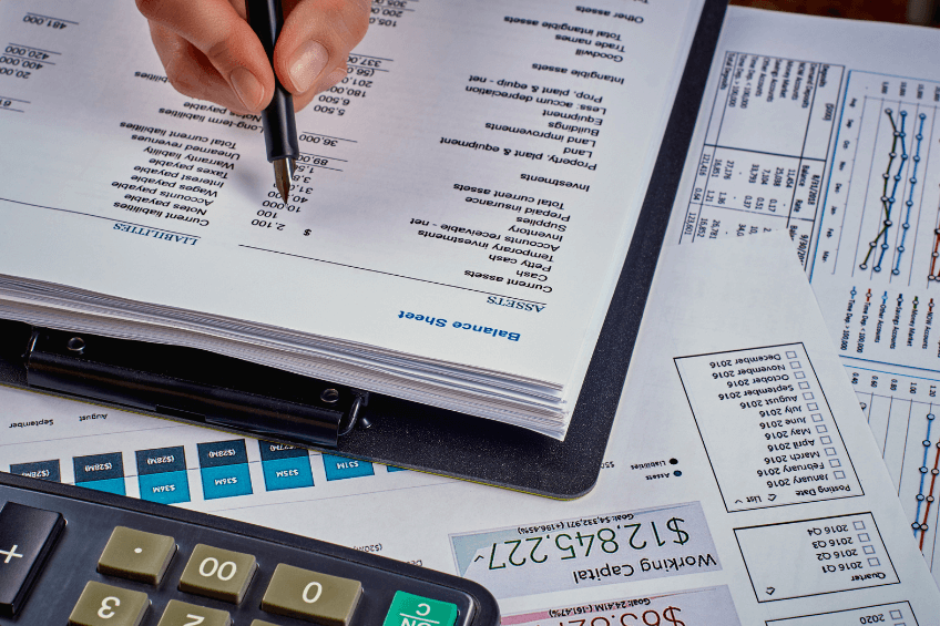 ventajas de traducir los balances generales de una empresa